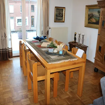 Holiday Home In Sittard With Pool * Spaubeek