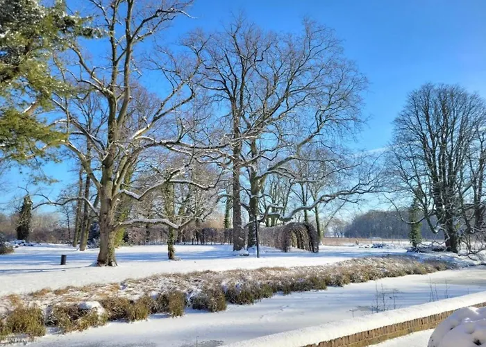 In Sittard With Pool بيت للعطل *