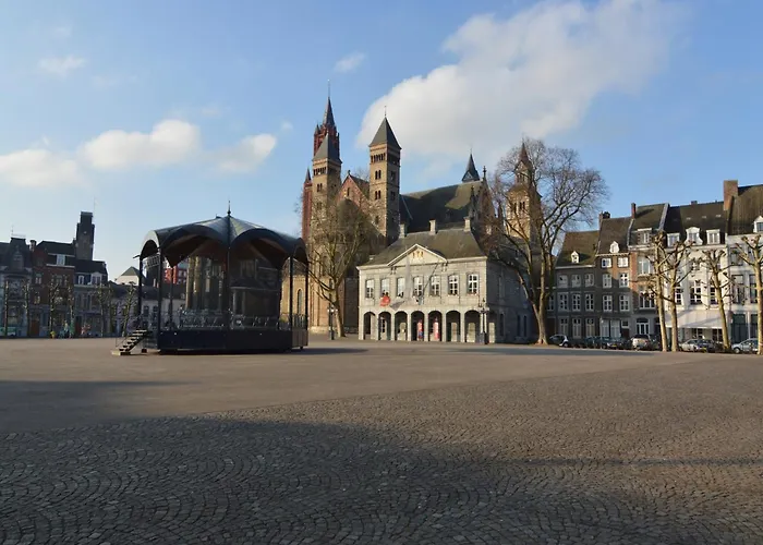 In Sittard With Pool 別荘 Spaubeek